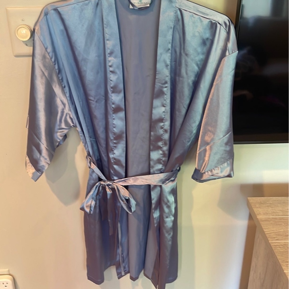 Ladies Belted Satin Robe